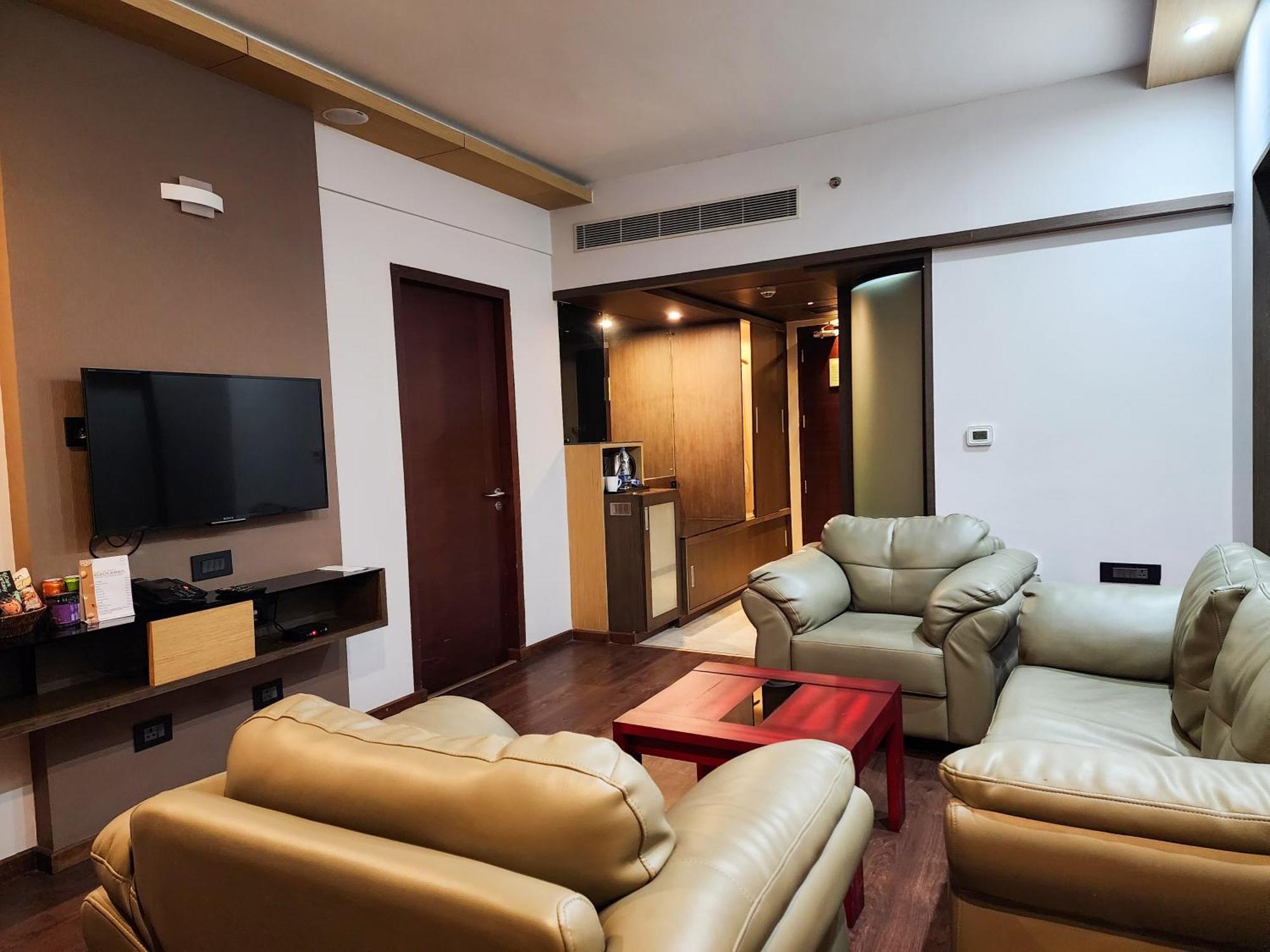 Dimora Hotels And Resorts Thiruvananthapuram Exterior foto