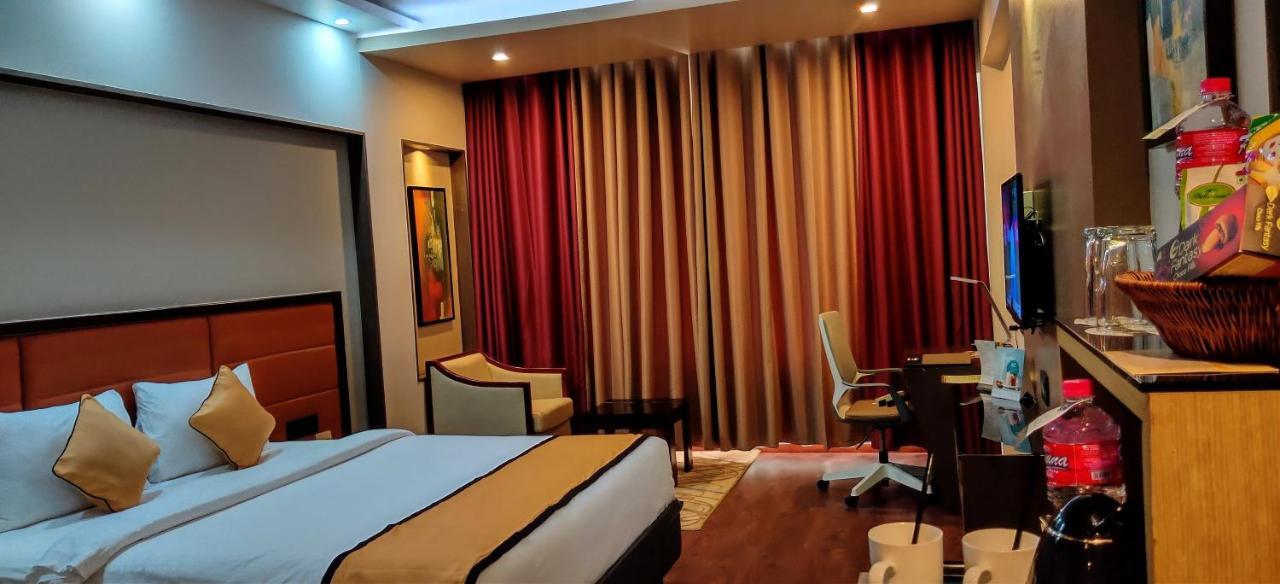 Dimora Hotels And Resorts Thiruvananthapuram Exterior foto